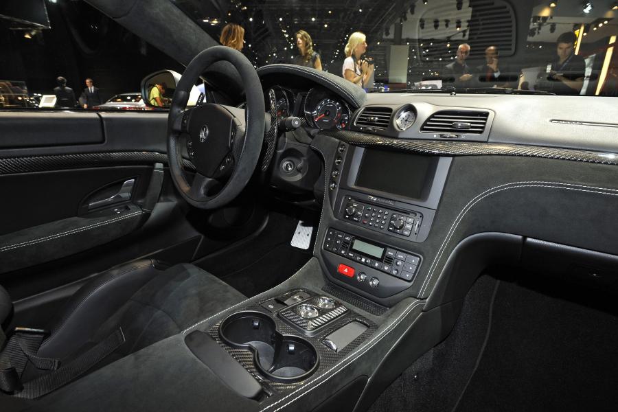  Maserati GranTurismo MC Stradale 2010 года  (фото 42 из 119)